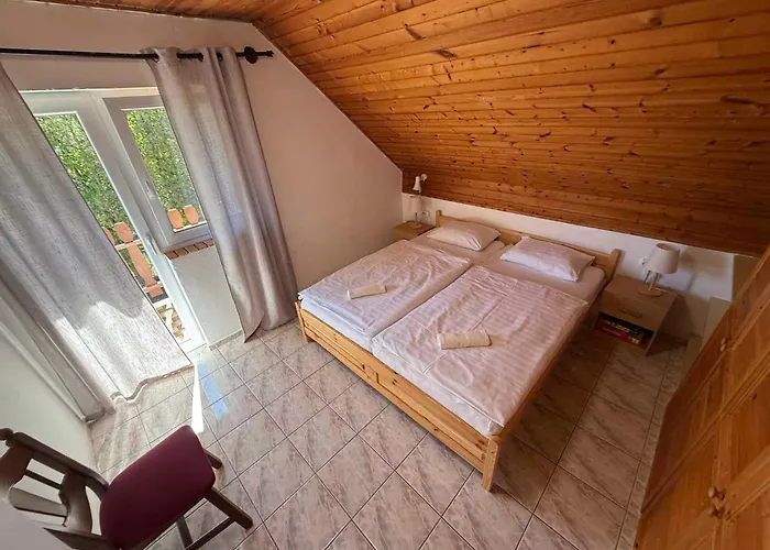 Hébergement de vacances Unit_type_semidetached_house 54984 *